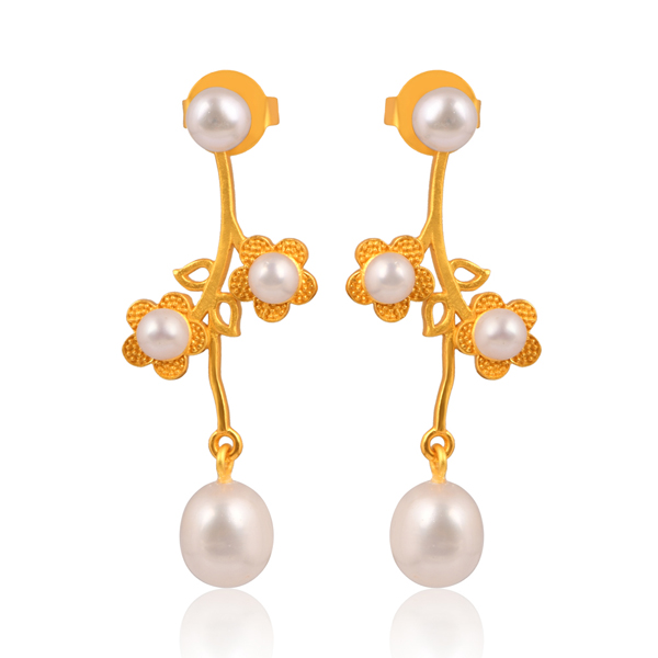 Petal Pearls Earrings